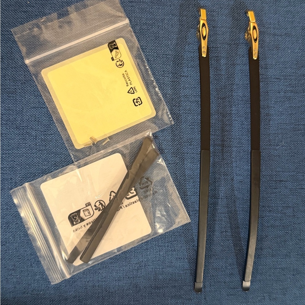 Oakley Temple Arms Replacement Pair with Logo Accessories With Gold Accents